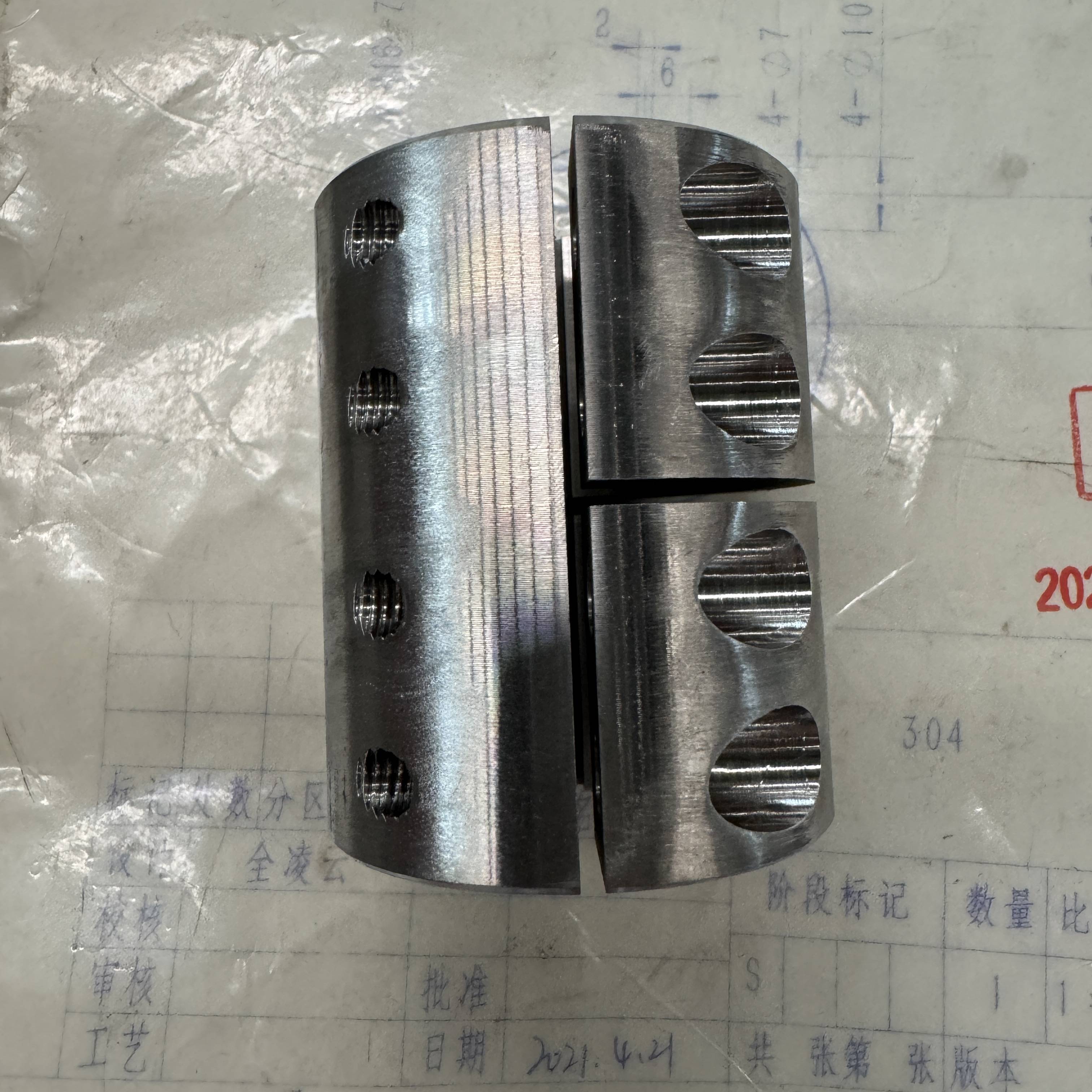 连轴器(图4)
